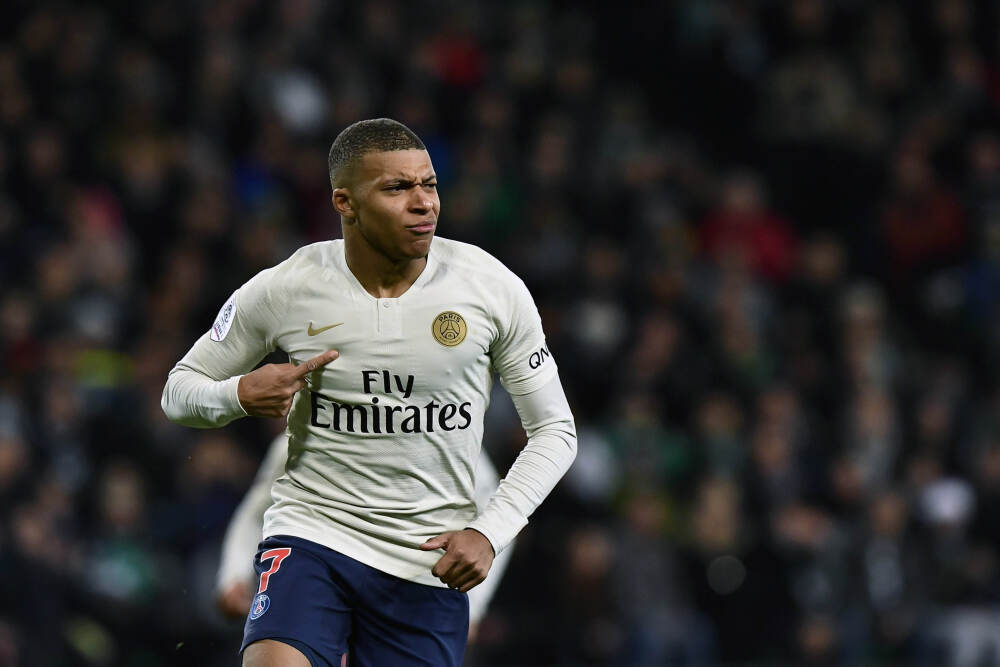 罗马旧将：罗马肯定能争夺欧冠席位 斯帕莱蒂可以执教任何球队